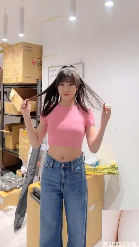 Các đặc điểm khuôn mặt ngọt ngào và hình dáng đáng tự hào “Xiangling 1491” hình dạng cơ thể hoàn hảo đầy sexy (34p) - Ảnh 32