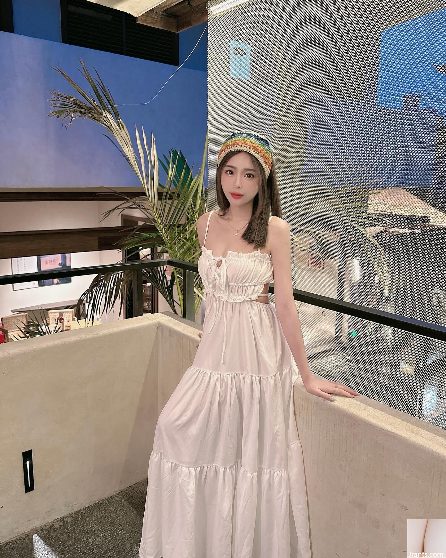 Mở và tiết lộ đôi mắt điện quyến rũ và hình dáng gợi cảm (16p) - Ảnh 15