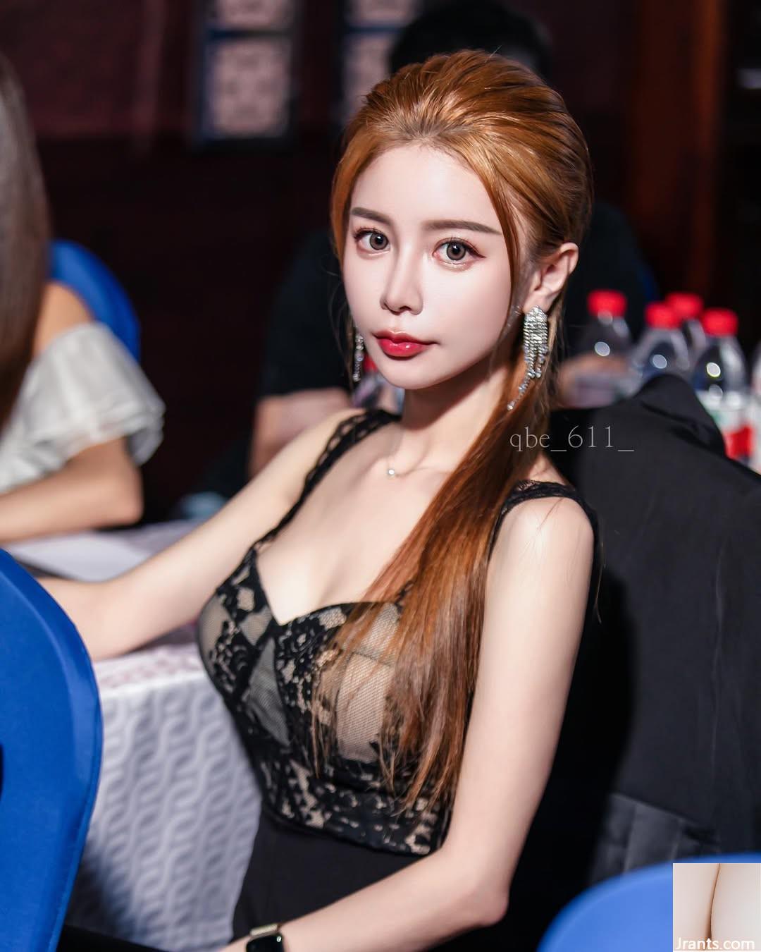 Đường cong hoàn hảo “Kubi Lin Yixuan” Nụ cười ngọt ngào và Tính khí đầy đủ điểm số (33p) - Ảnh 17