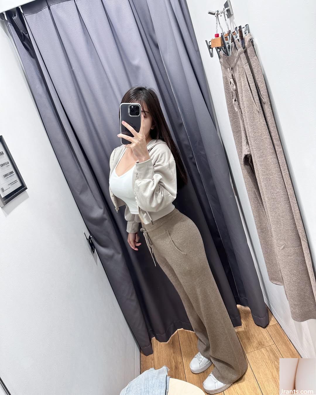 Hình ảnh nóng bỏng “Ariea Chen” sắp xuất hiện và nó sẽ được chìm ngay từ cái nhìn đầu tiên (49p) - Ảnh 41