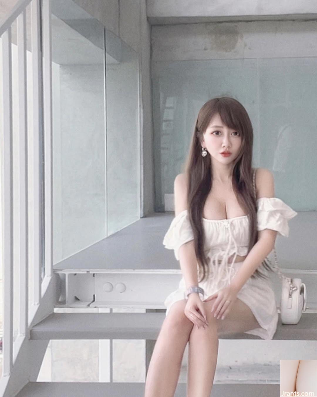 Ngoại hình quyến rũ “Little” ngực lớn không thể chịu được sự cám dỗ (35p) - Ảnh 18