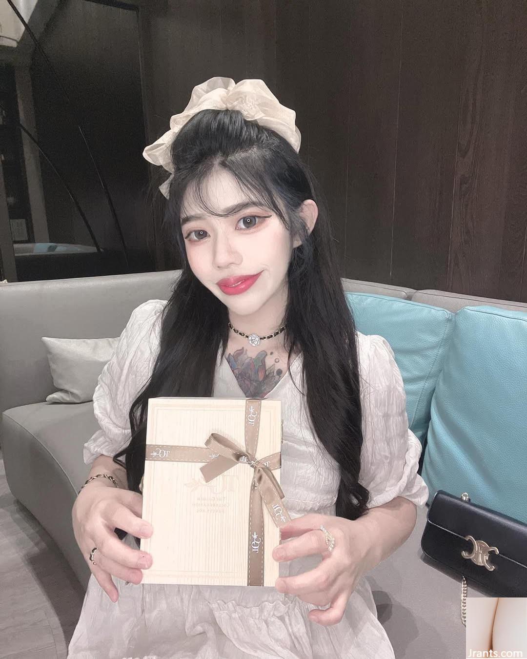 Nữ thần có giá trị cao “Bambi” có giá trị cao có thể ngọt ngào và gợi cảm và quyến rũ (47p) - Ảnh 25