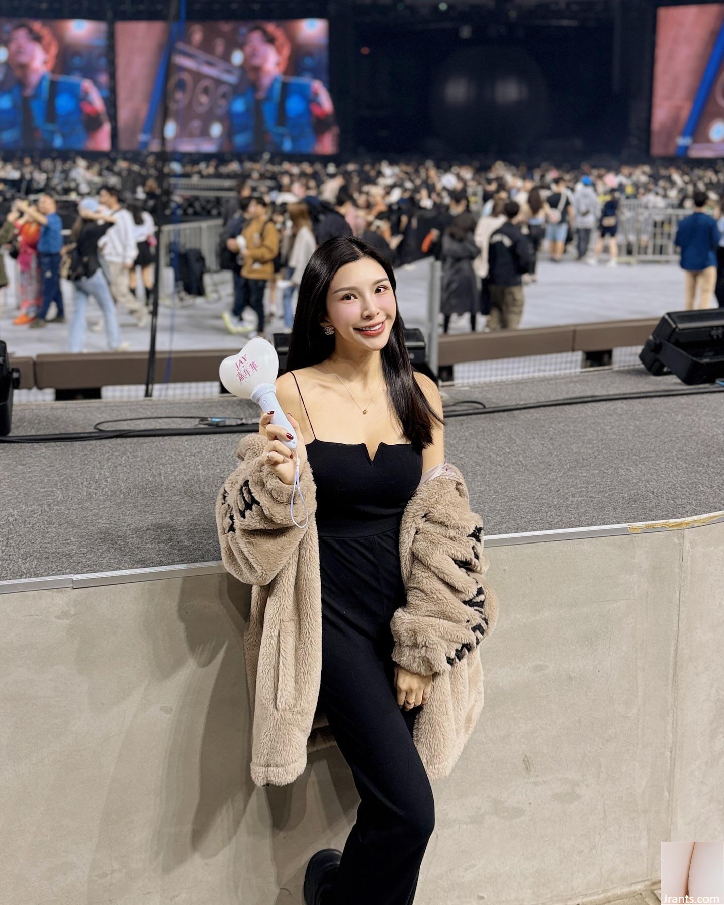 Người nổi tiếng internet nổi tiếng “Lala Su Xinning” có cả ngọt ngào và gợi cảm (32p) - Ảnh 30