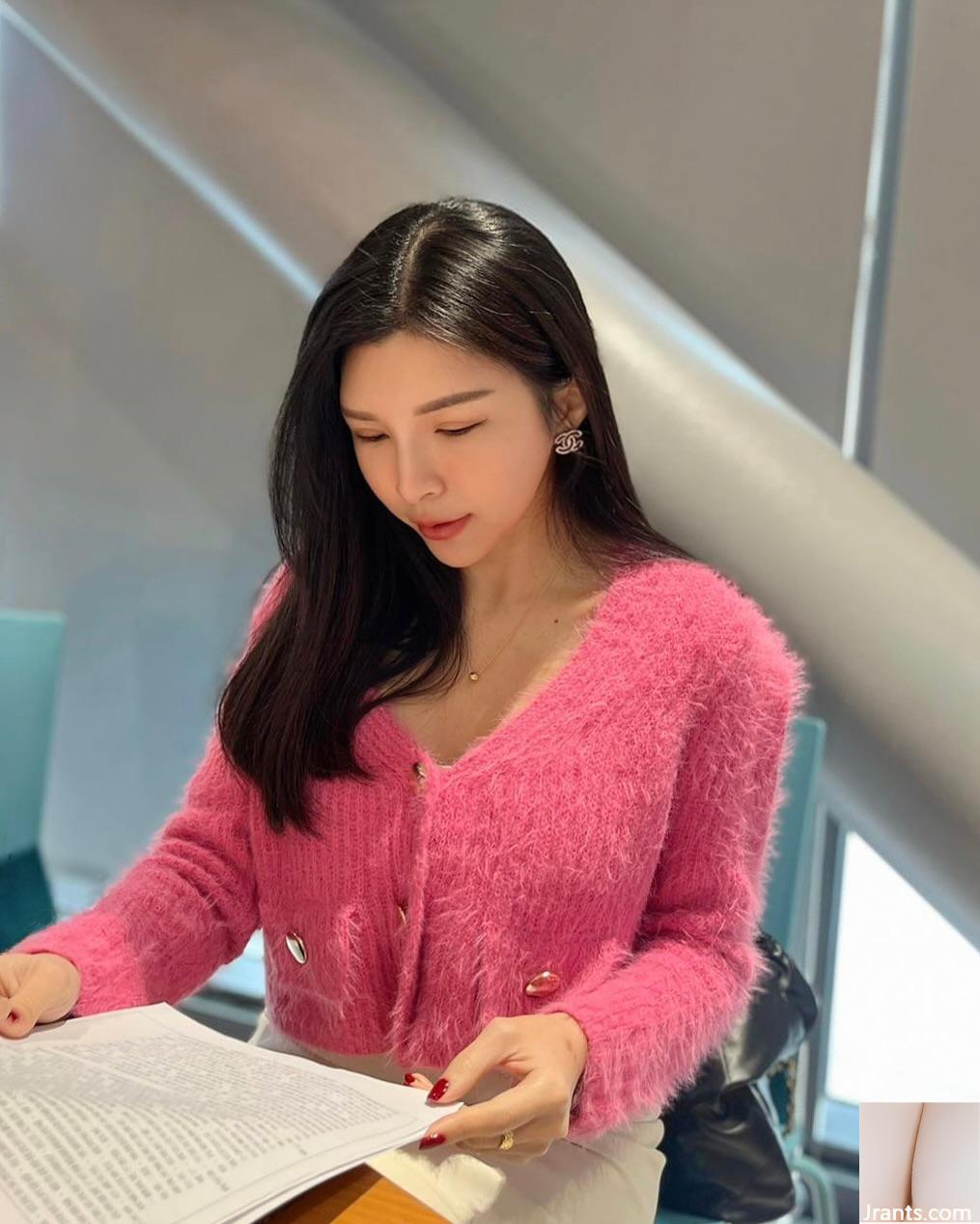 Người nổi tiếng internet nổi tiếng “Lala Su Xinning” có cả ngọt ngào và gợi cảm (32p) - Ảnh 31