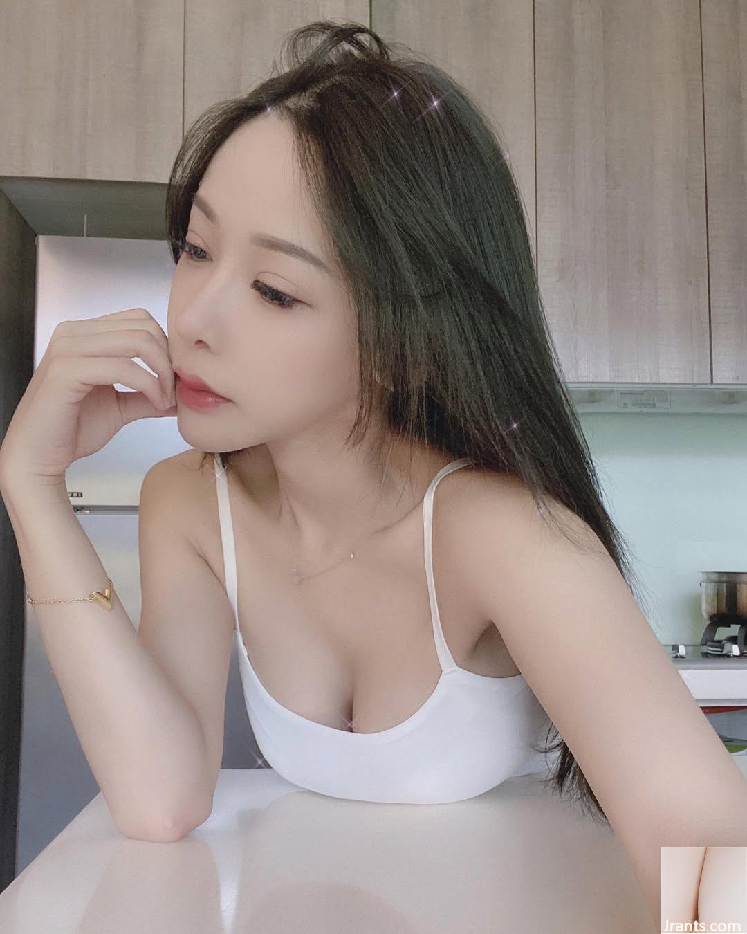 Nữ thần cấp độ “Shih Yin Su” Những cảnh ngực ác và đầy đặn buộc mọi người phải chết (48p) - Ảnh 4