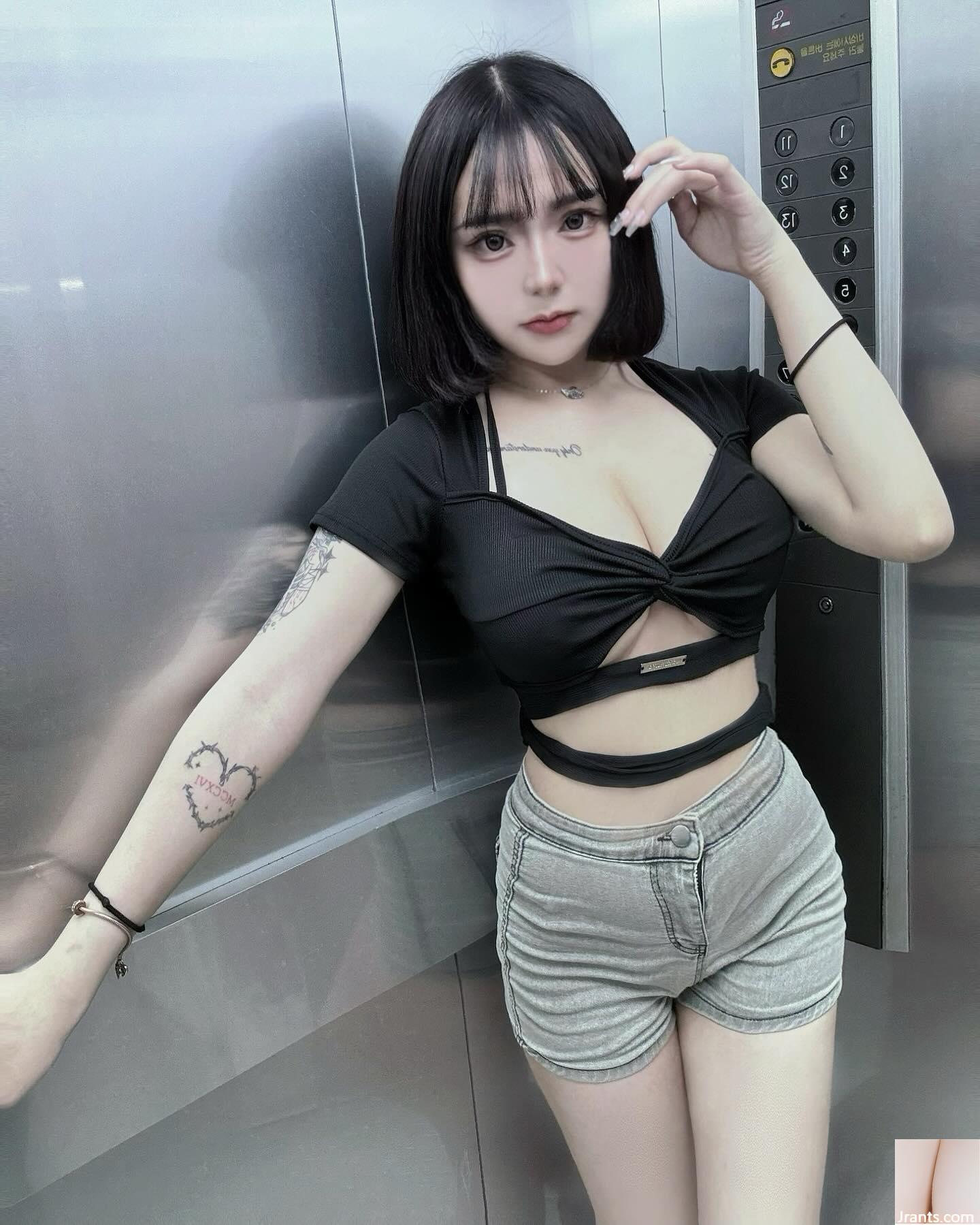 “QE_WSS” của bạn gái xinh đẹp có một chương trình phát sóng vẻ đẹp rất quyến rũ và xinh đẹp (34p) - Ảnh 21