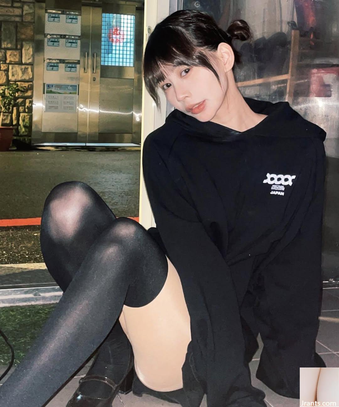 Cơ thể nóng bỏng của một người “Naru” cám dỗ cơ thể với sự chết người quá mạnh (57p) - Ảnh 21