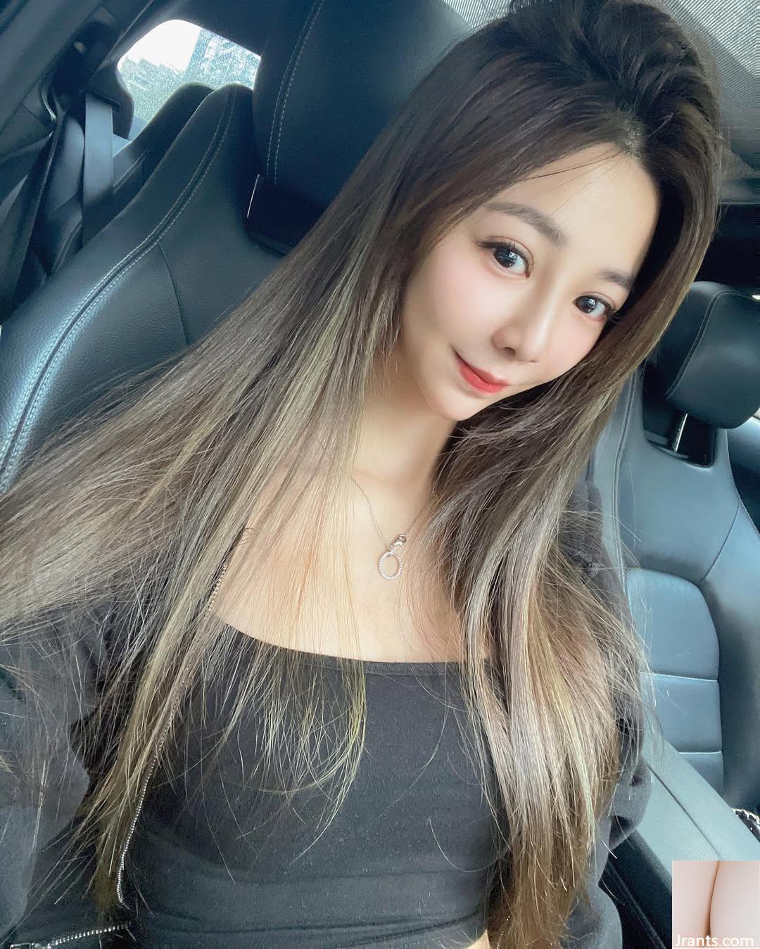 Khung cảnh quá thái quá và “Kathy Wang” không thể che giấu bộ ngực cắt thấp gợi cảm (29p) - Ảnh 19