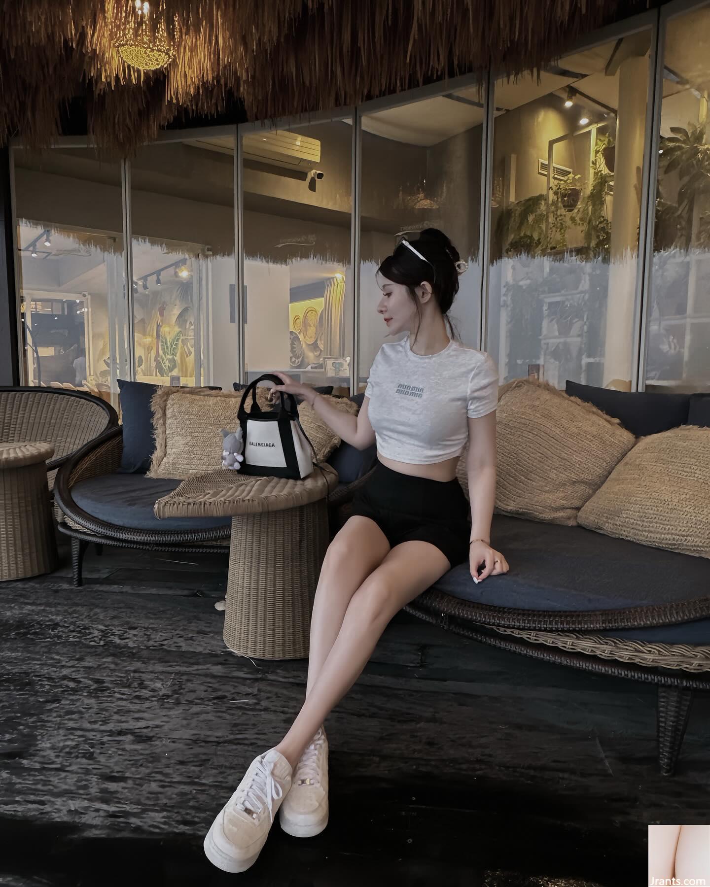 Khuôn mặt thiên thần - Ảnh 34