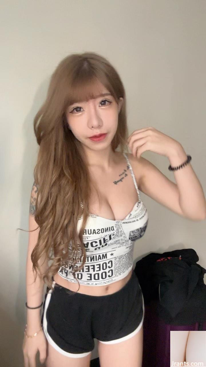 “Mina” có một đặc điểm khuôn mặt ngọt ngào và một nhân vật tự hào với vẻ ngoài tuyệt vời! Quá ngon (40p) ( - Ảnh 18