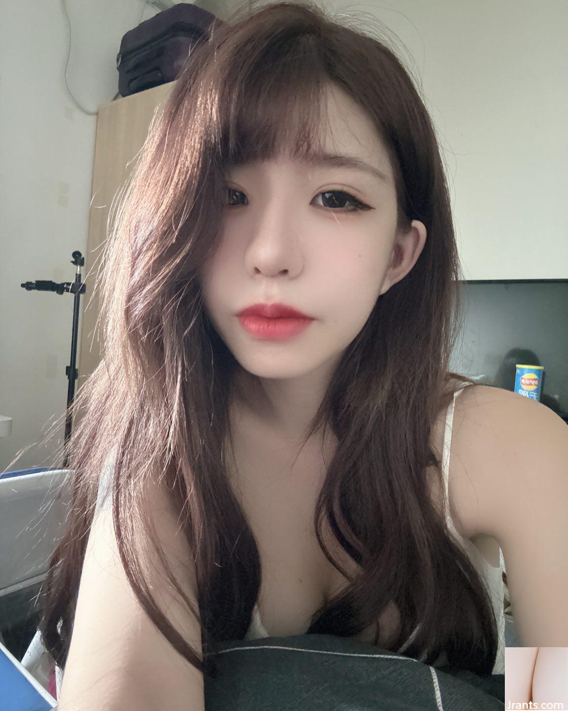 “Mina” có một đặc điểm khuôn mặt ngọt ngào và một nhân vật tự hào với vẻ ngoài tuyệt vời! Quá ngon (40p) ( - Ảnh 4