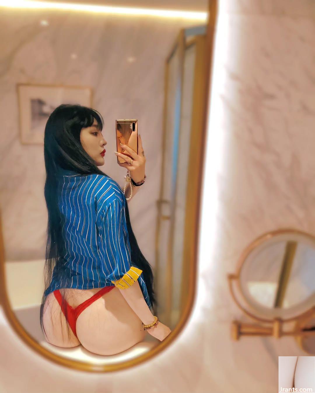 Vòng eo hoàn hảo “Huang Jing” ngực đẹp sắp xuất hiện (35p)