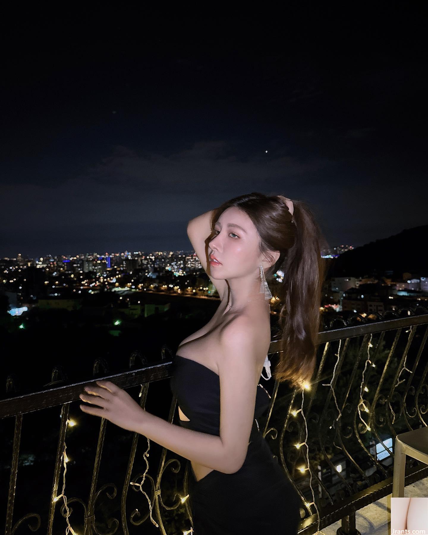 Cơ thể hấp dẫn “Zhou Nianxun” cô gái xinh đẹp và xinh đẹp cười ngọt ngào và khiến mọi người mất linh hồn (45p) - Ảnh 18