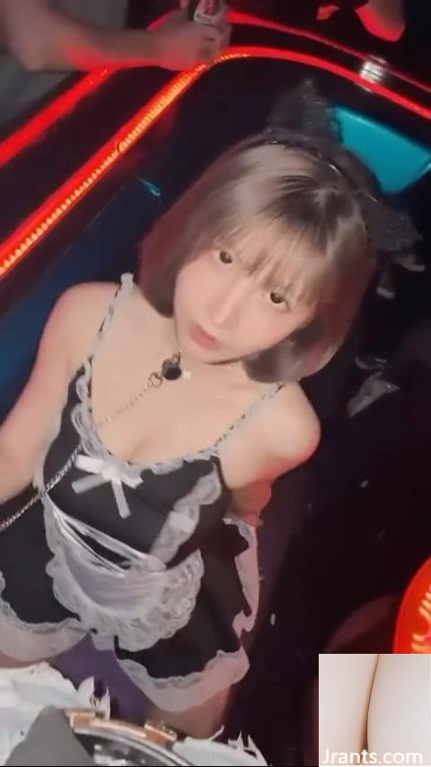 Cơ thể hấp dẫn “Zhou Nianxun” cô gái xinh đẹp và xinh đẹp cười ngọt ngào và khiến mọi người mất linh hồn (45p) - Ảnh 32