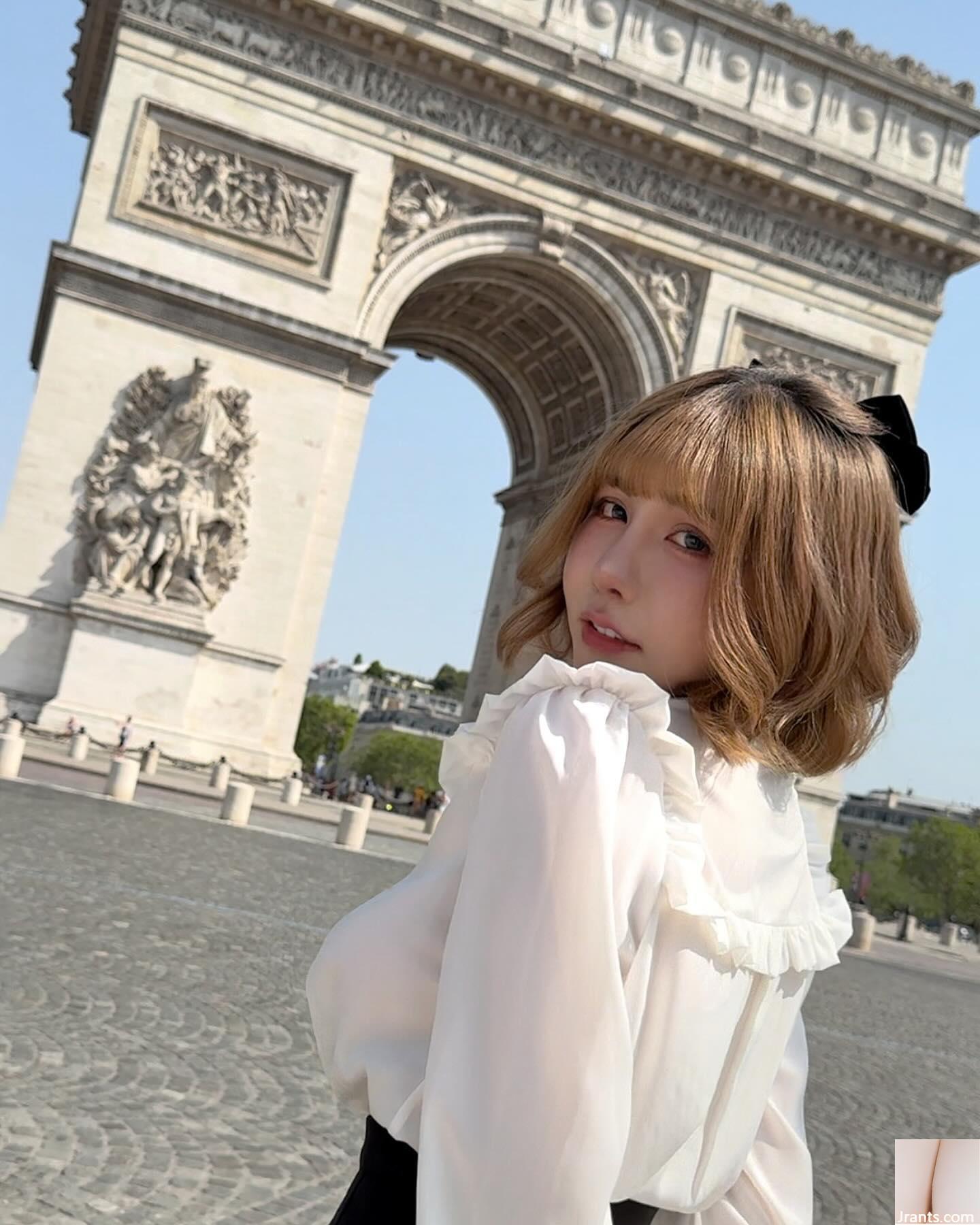 Cơ thể hấp dẫn “Zhou Nianxun” cô gái xinh đẹp và xinh đẹp cười ngọt ngào và khiến mọi người mất linh hồn (45p) - Ảnh 34