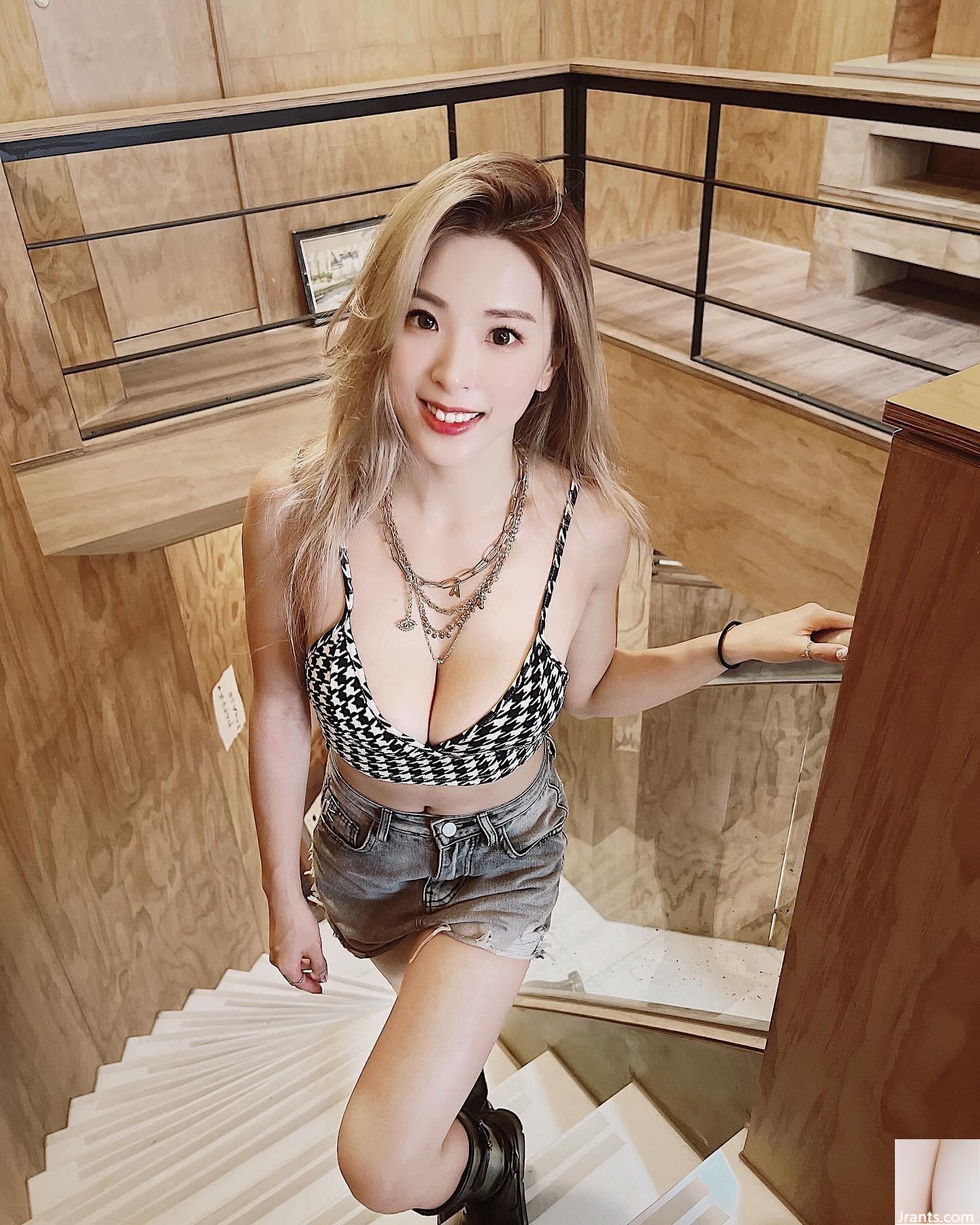 Các hình ảnh bắt mắt khác nhau “Zhao Beier | Bella” Evil và Plump Rest (39p) - Ảnh 14