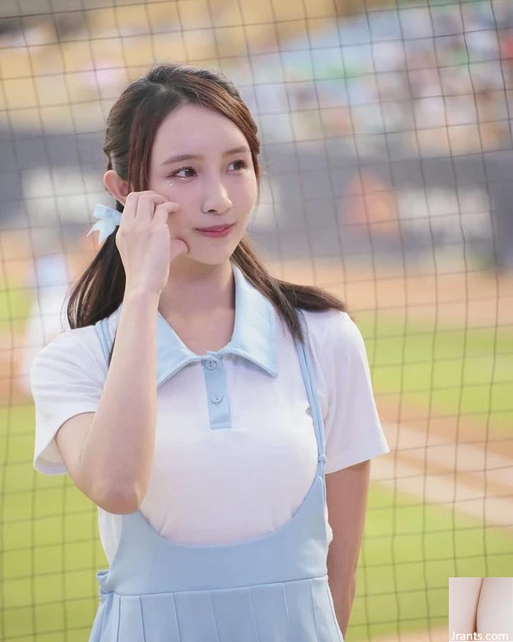 Nữ thần ngọt ngào “Zhenzhen” là một nụ cười ngọt ngào. - Ảnh 9