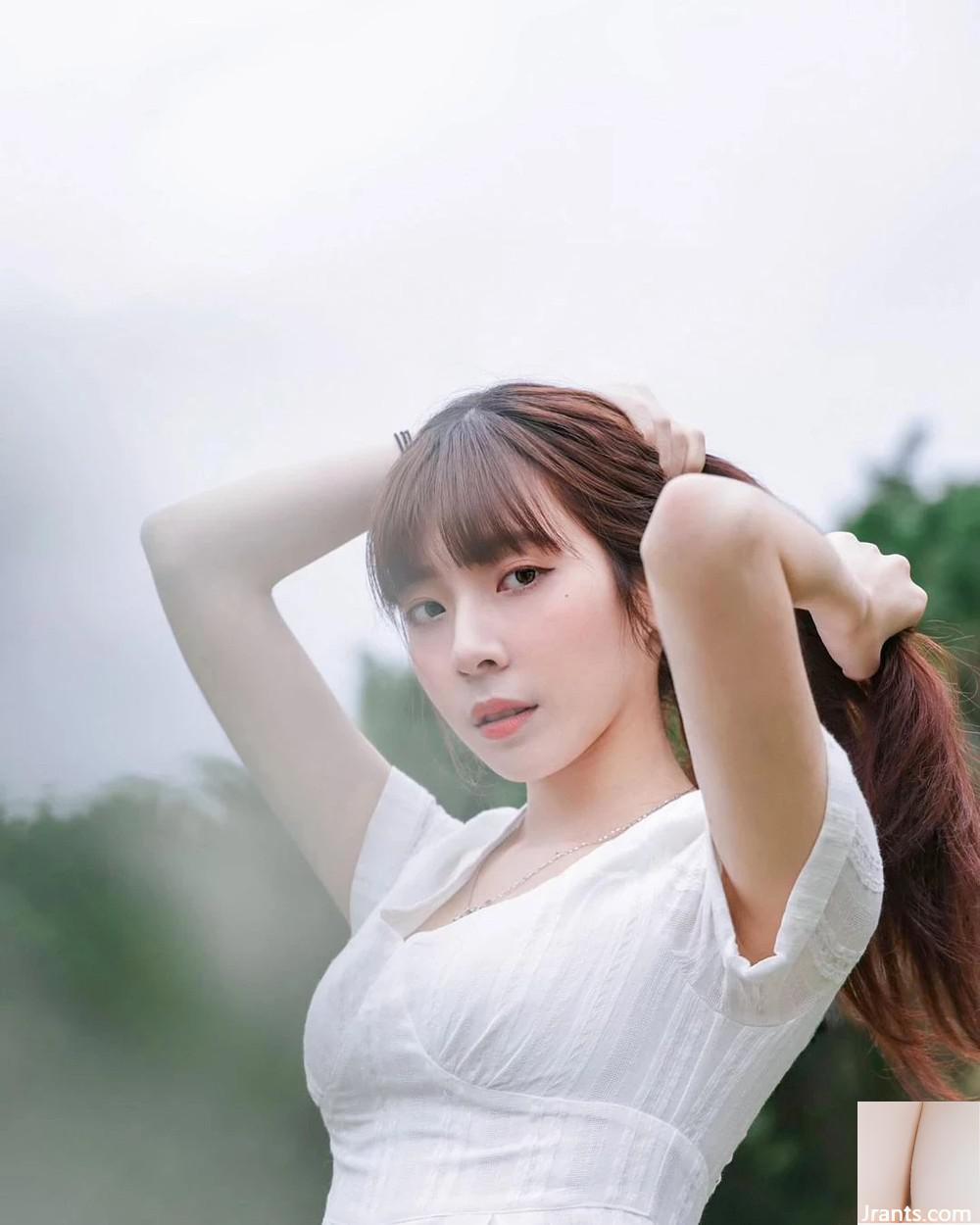 Cô gái khí chất “Huang lin-ay” nụ cười ấm áp tan chảy trái tim bạn - Ảnh 9