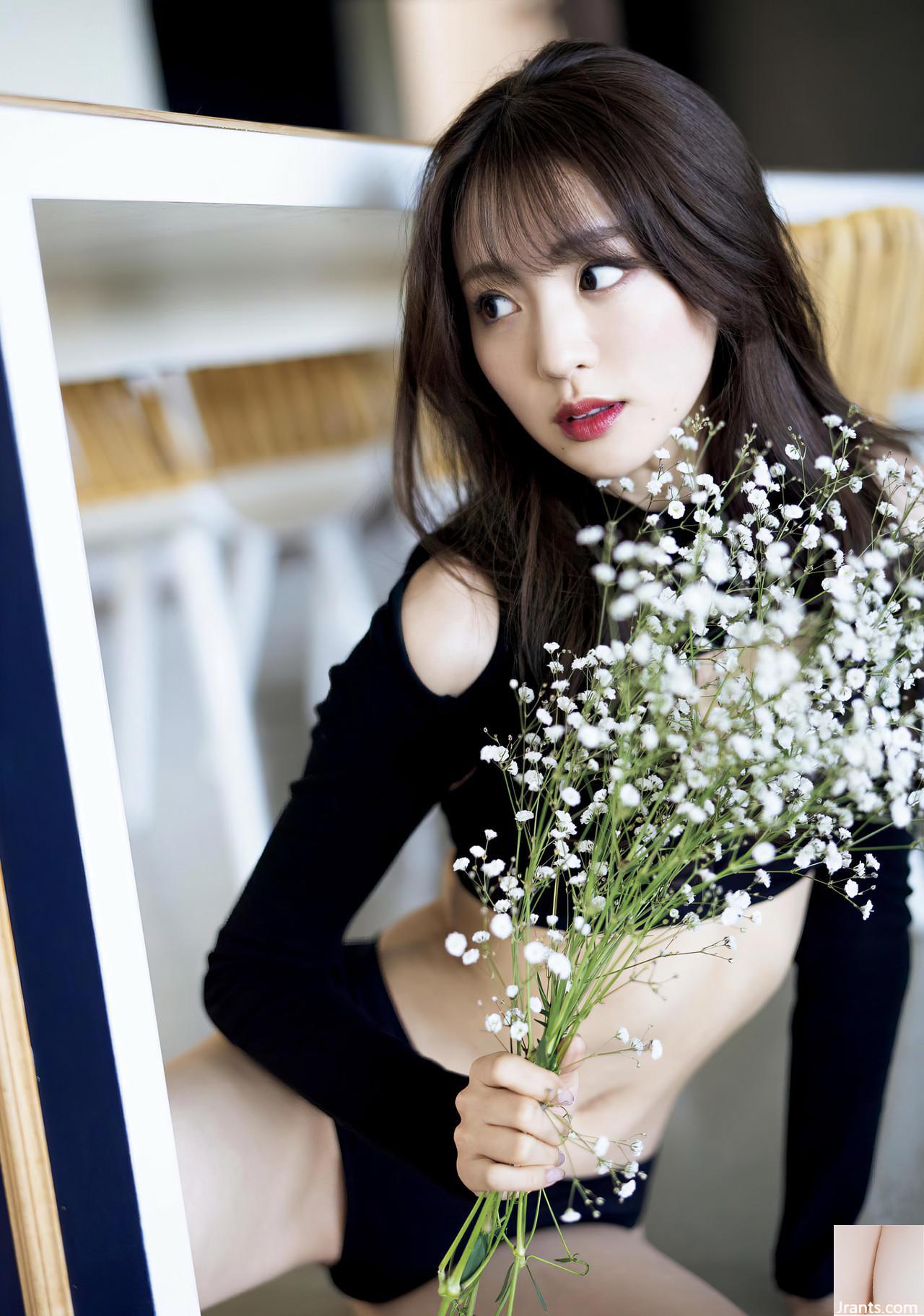 (Shida Tomomi) Một khuôn mặt đẹp trai khiến mọi người không thể bỏ qua … một cảm giác tình yêu đầy đủ (38p) - Ảnh 28