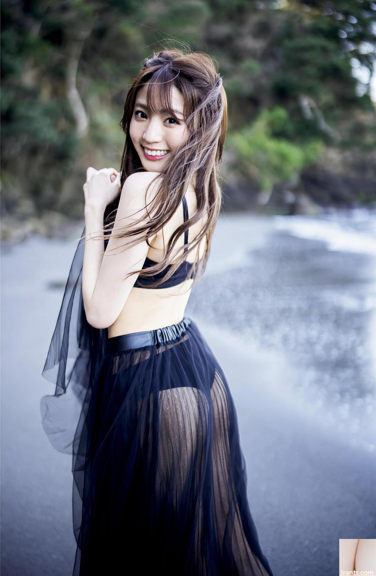 (Shida Tomomi) Một khuôn mặt đẹp trai khiến mọi người không thể bỏ qua … một cảm giác tình yêu đầy đủ (38p) - Ảnh 36