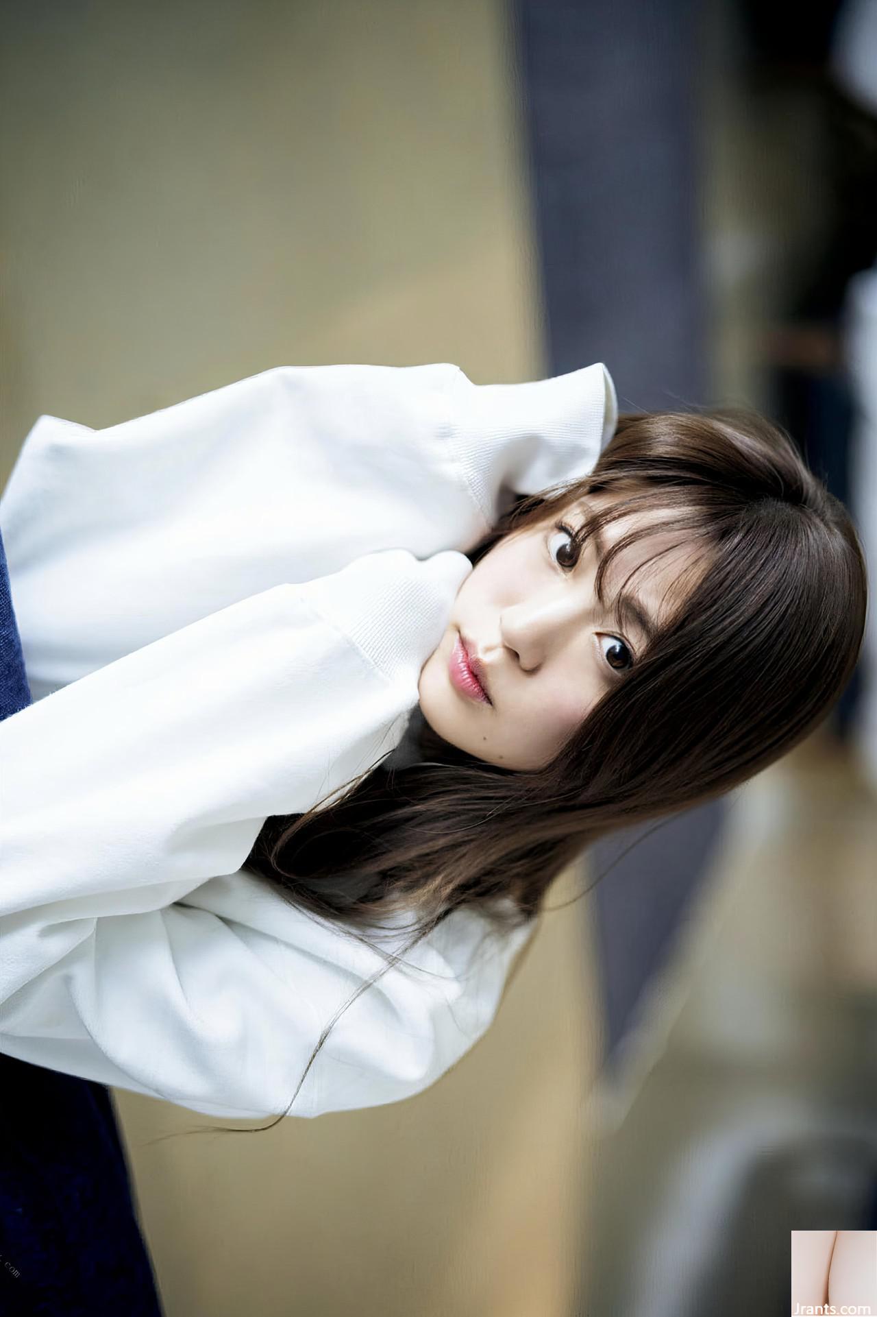 (Shida Tomomi) Một khuôn mặt đẹp trai khiến mọi người không thể bỏ qua … một cảm giác tình yêu đầy đủ (38p) - Ảnh 9