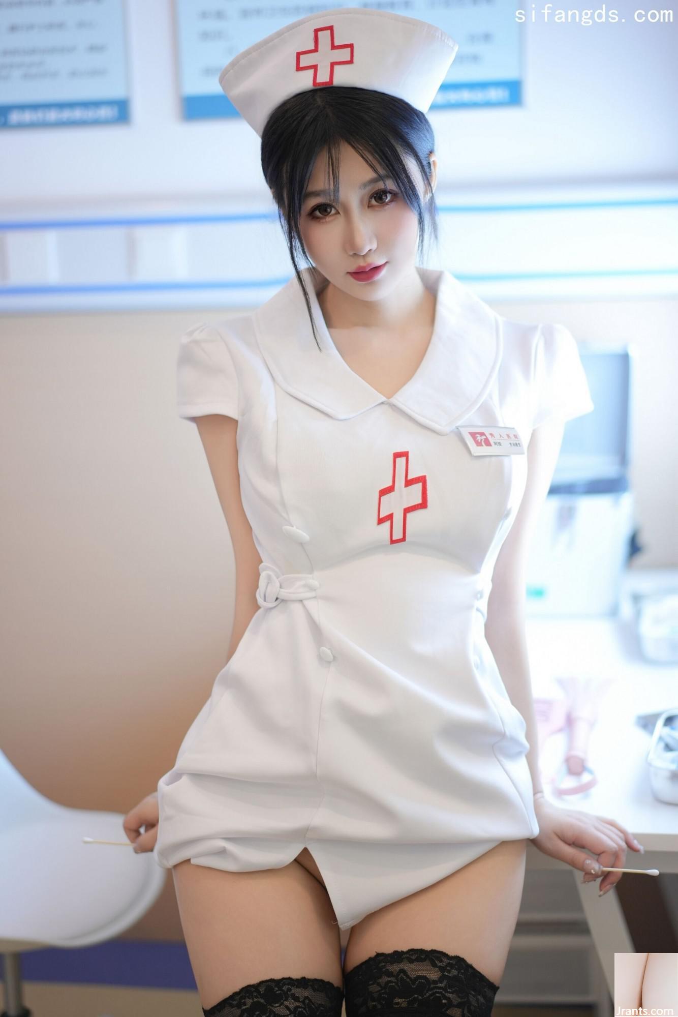 Aura Aya “Mua sắm riêng” - Ảnh 10