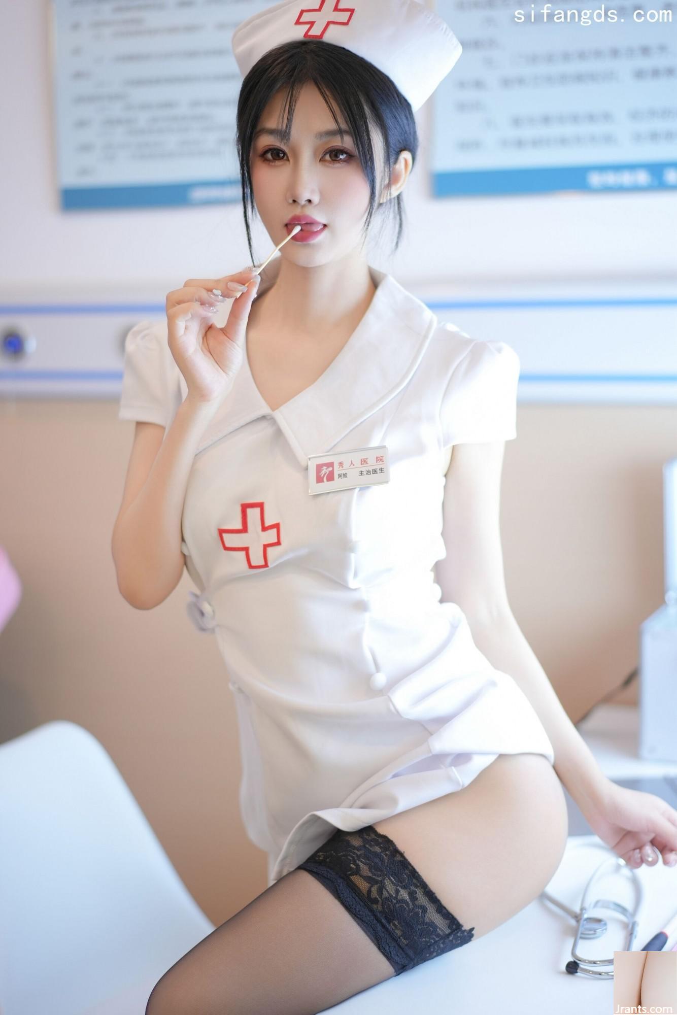 Aura Aya “Mua sắm riêng” - Ảnh 7