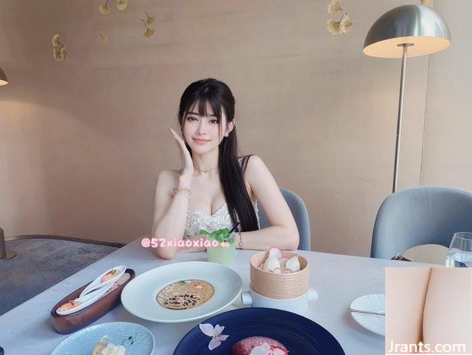 Smile@52Xiaoxiao (26p)