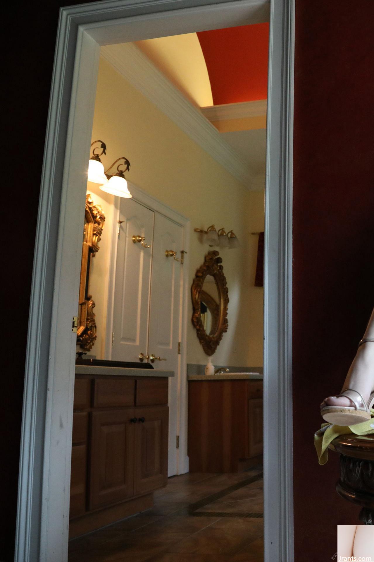 Kaede Shimizu Kaede Shimizu (68p) - Ảnh 17