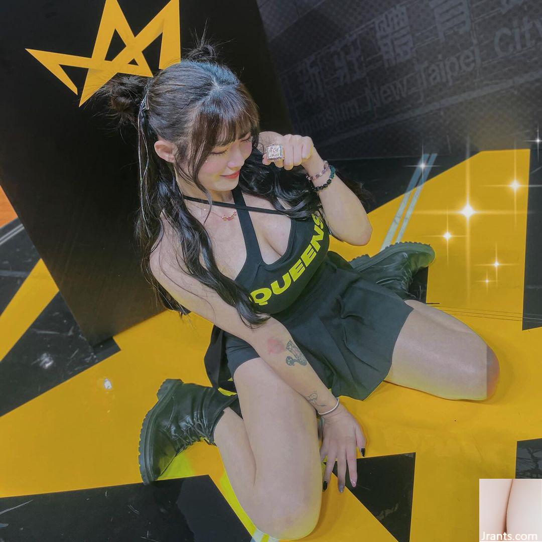 Bạn gái cảm thấy “Yang Guan Tingting” không thể giấu được bộ ngực đầy đặn và xinh đẹp (23P) - Ảnh 16