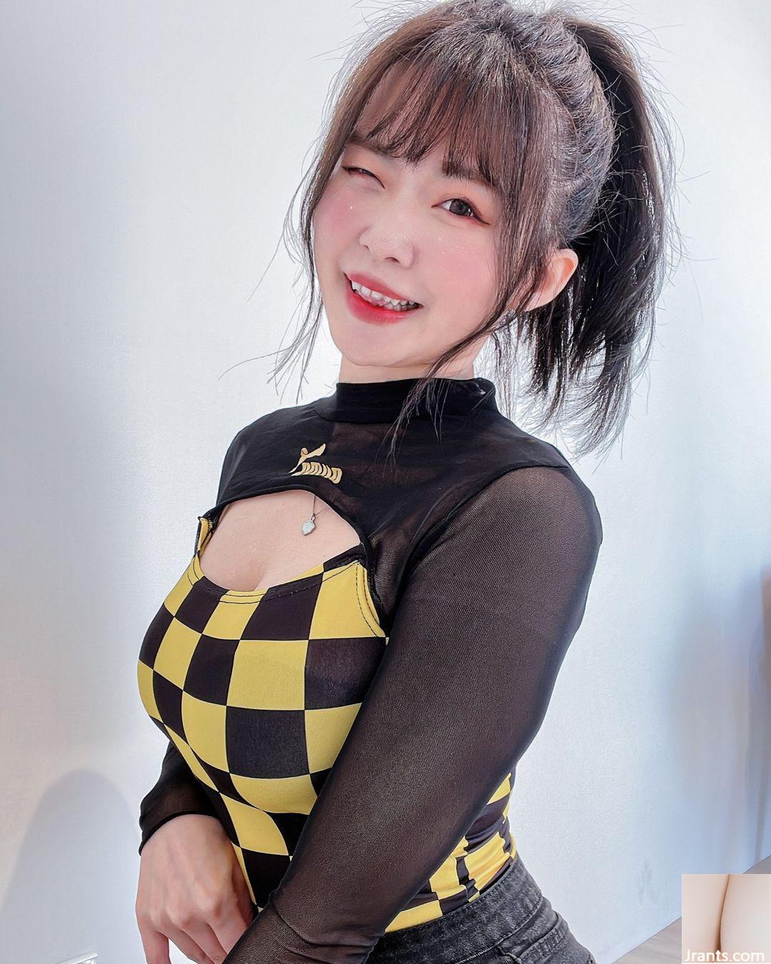 Bạn gái cảm thấy “Yang Guan Tingting” không thể giấu được bộ ngực đầy đặn và xinh đẹp (23P) - Ảnh 6