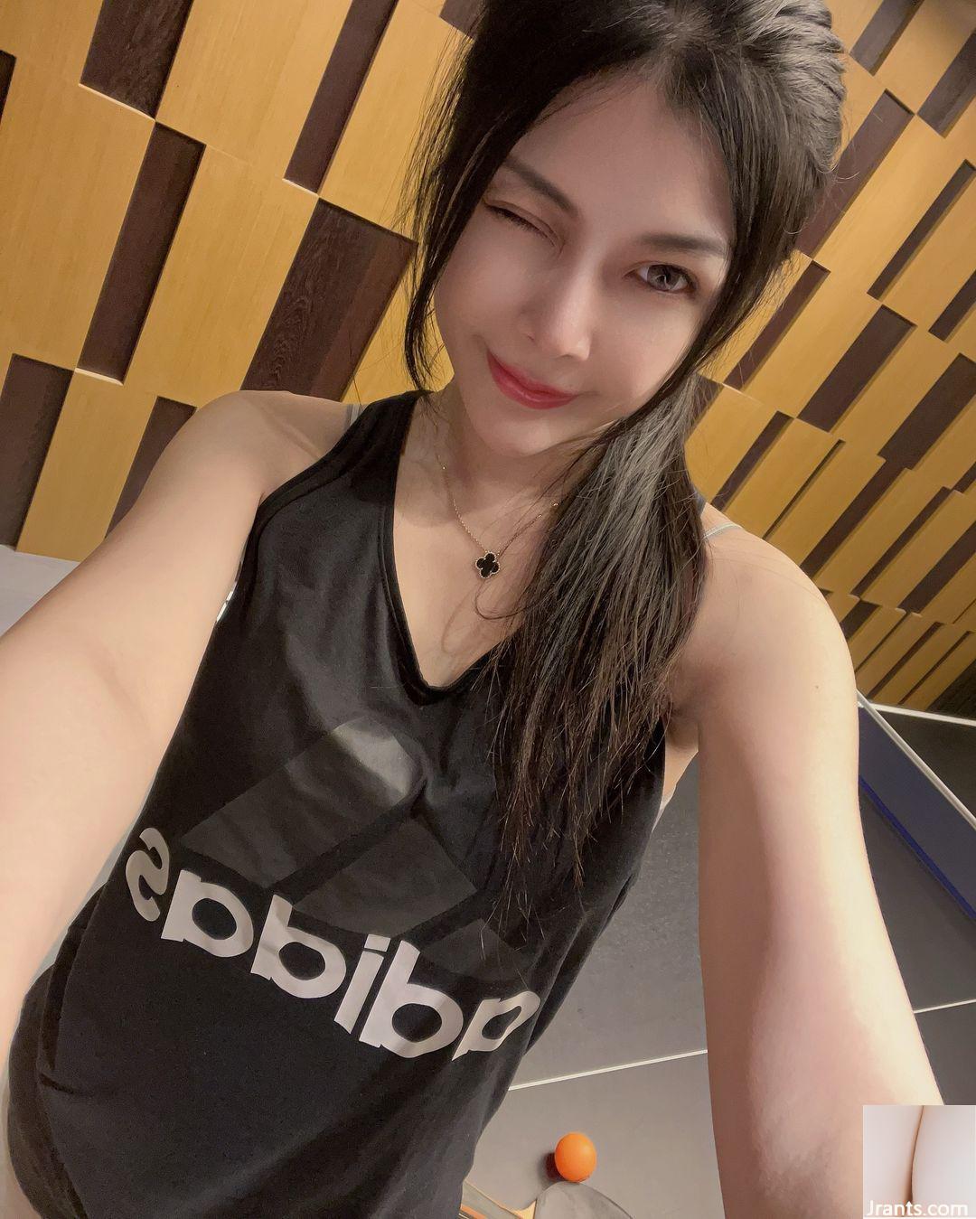 Xiangxiang” Đôi mắt to tròn đầy điện và tỷ lệ cơ thể sẽ khiến bạn chết lặng (44P) - Ảnh 14