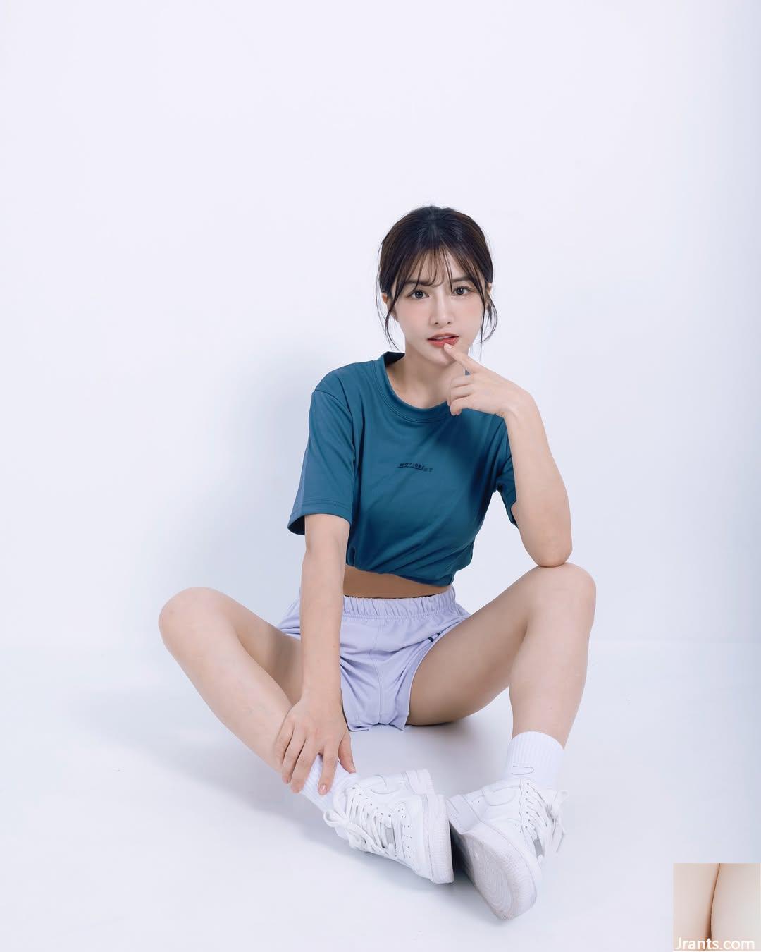 “YING Lin Daiying” có ngoại hình đẹp, làn da trắng và những đường cong nóng bỏng được giấu sâu (29P) - Ảnh 16