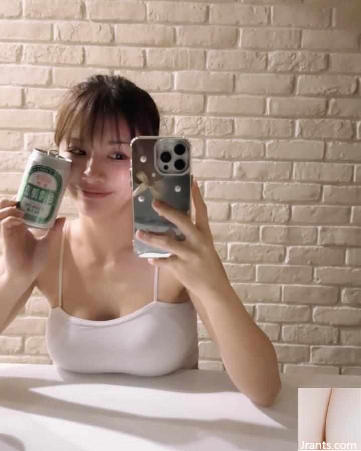 “YING Lin Daiying” có ngoại hình đẹp, làn da trắng và những đường cong nóng bỏng được giấu sâu (29P) - Ảnh 25