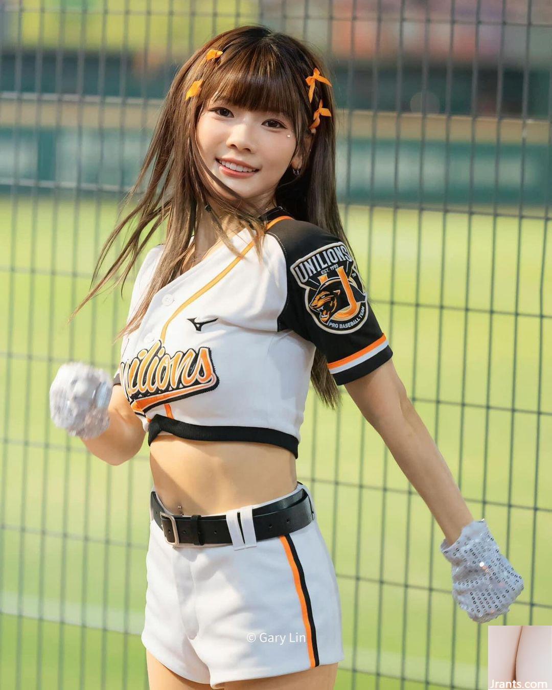 “Ruisi” đầy đặn với khuôn mặt ngọt ngào + thân hình nóng bỏng và săn chắc (25P) - Ảnh 19