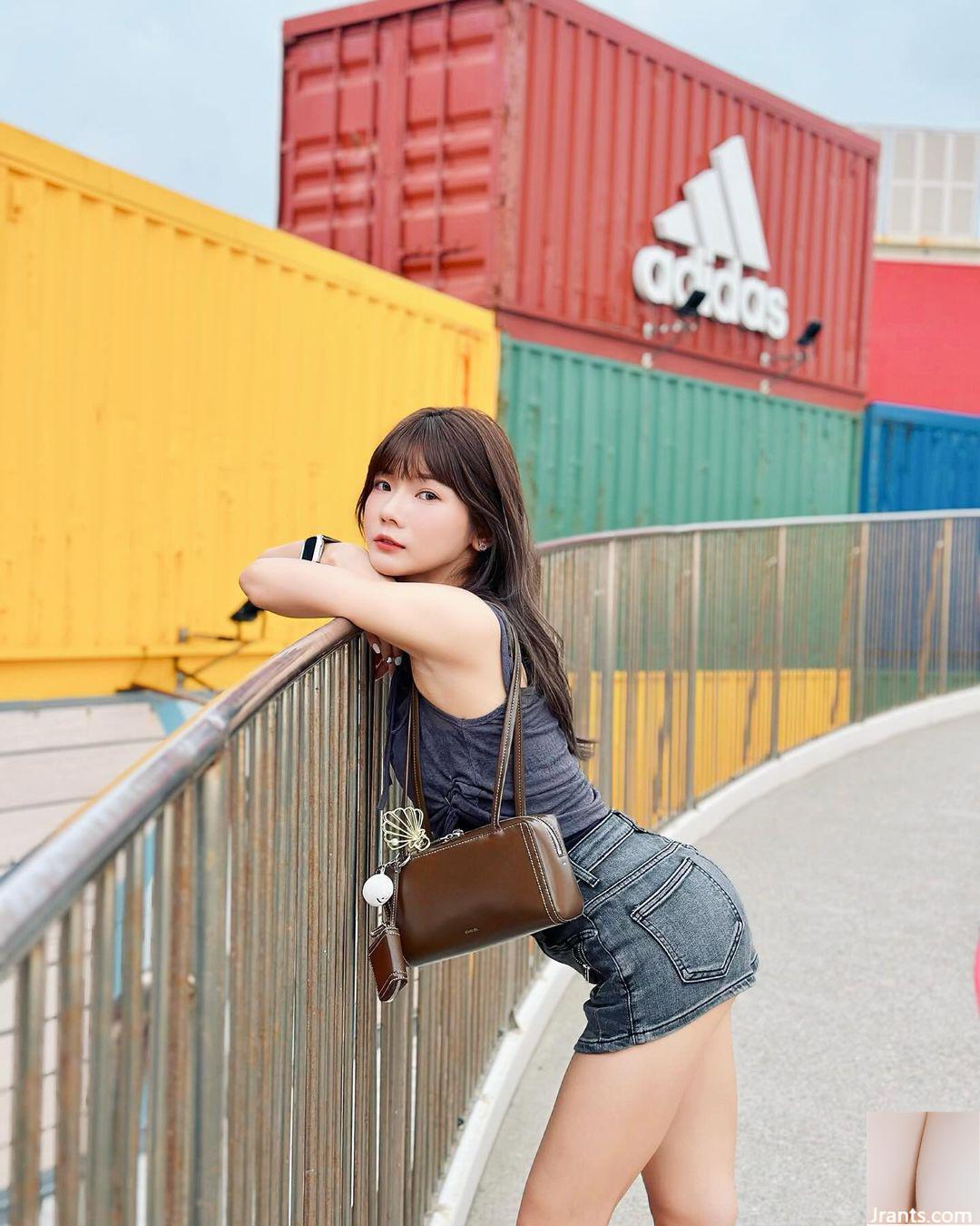 “Ruisi” đầy đặn với khuôn mặt ngọt ngào + thân hình nóng bỏng và săn chắc (25P) - Ảnh 8