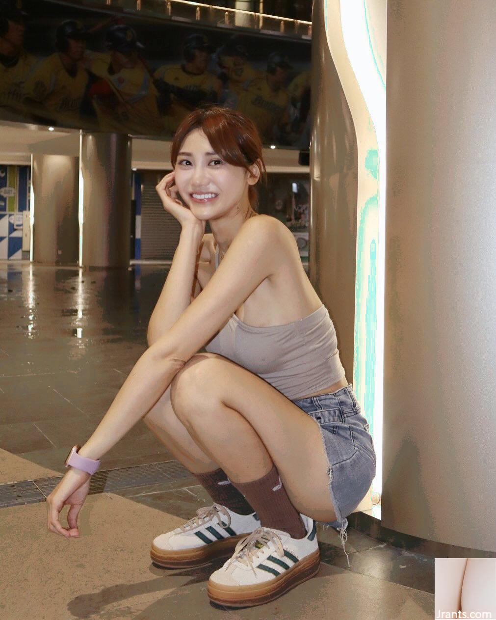 Cô gái bên cạnh “Bean Ge” chứa đầy những vòng cung cơ thể gợi cảm (29p) - Ảnh 21