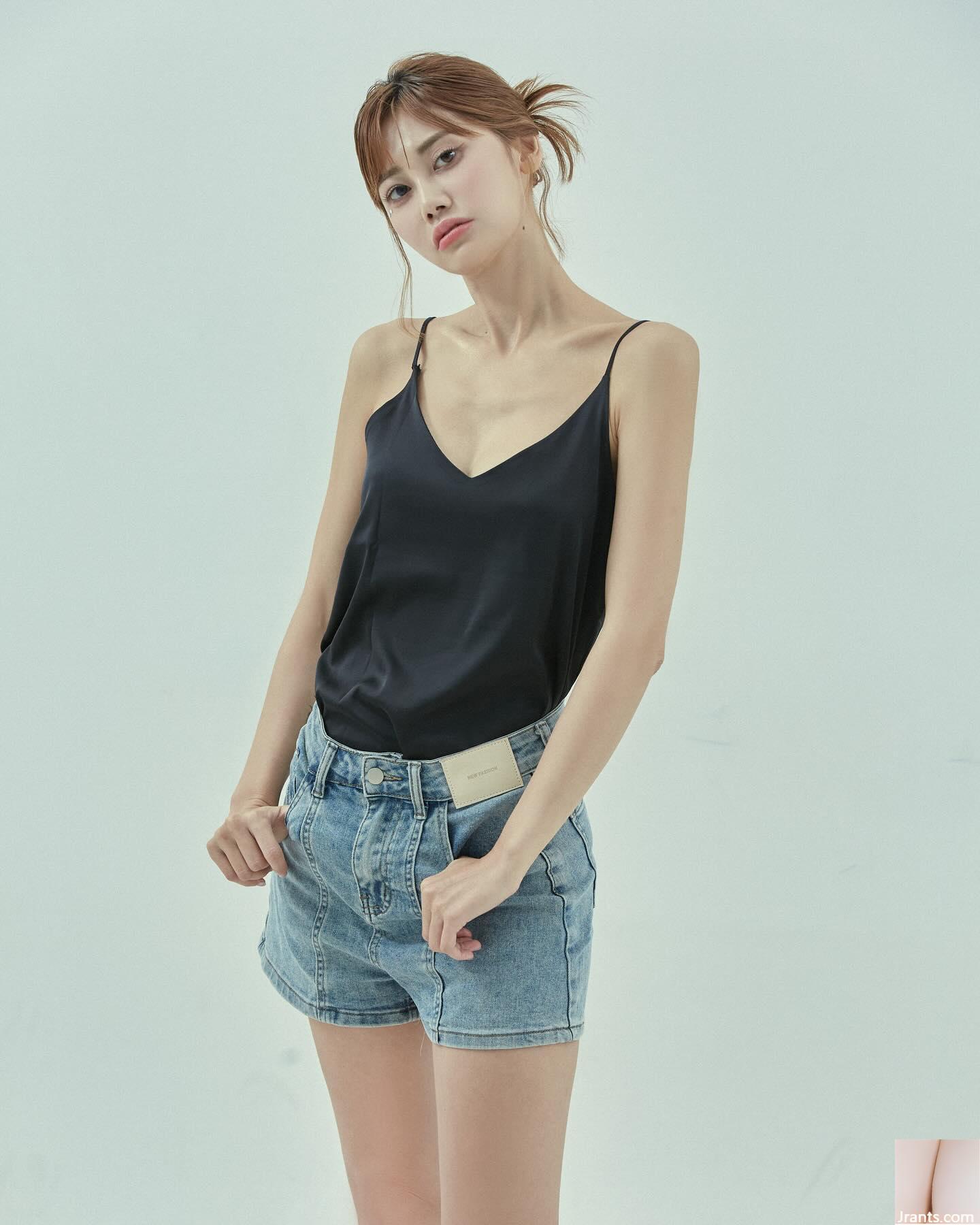 Cô gái bên cạnh “Bean Ge” chứa đầy những vòng cung cơ thể gợi cảm (29p) - Ảnh 28