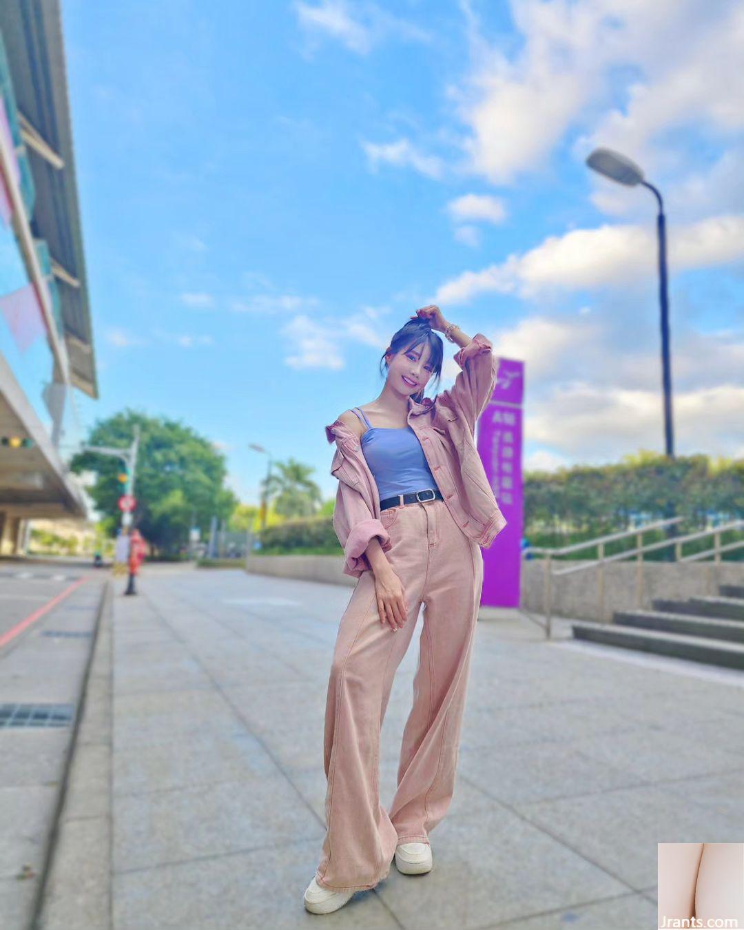 “Vân Hi” gợi cảm và quyến rũ ngay từ cái nhìn đầu tiên, vẻ đẹp siêu ngọt ngào và tinh tế (17P) - Ảnh 3