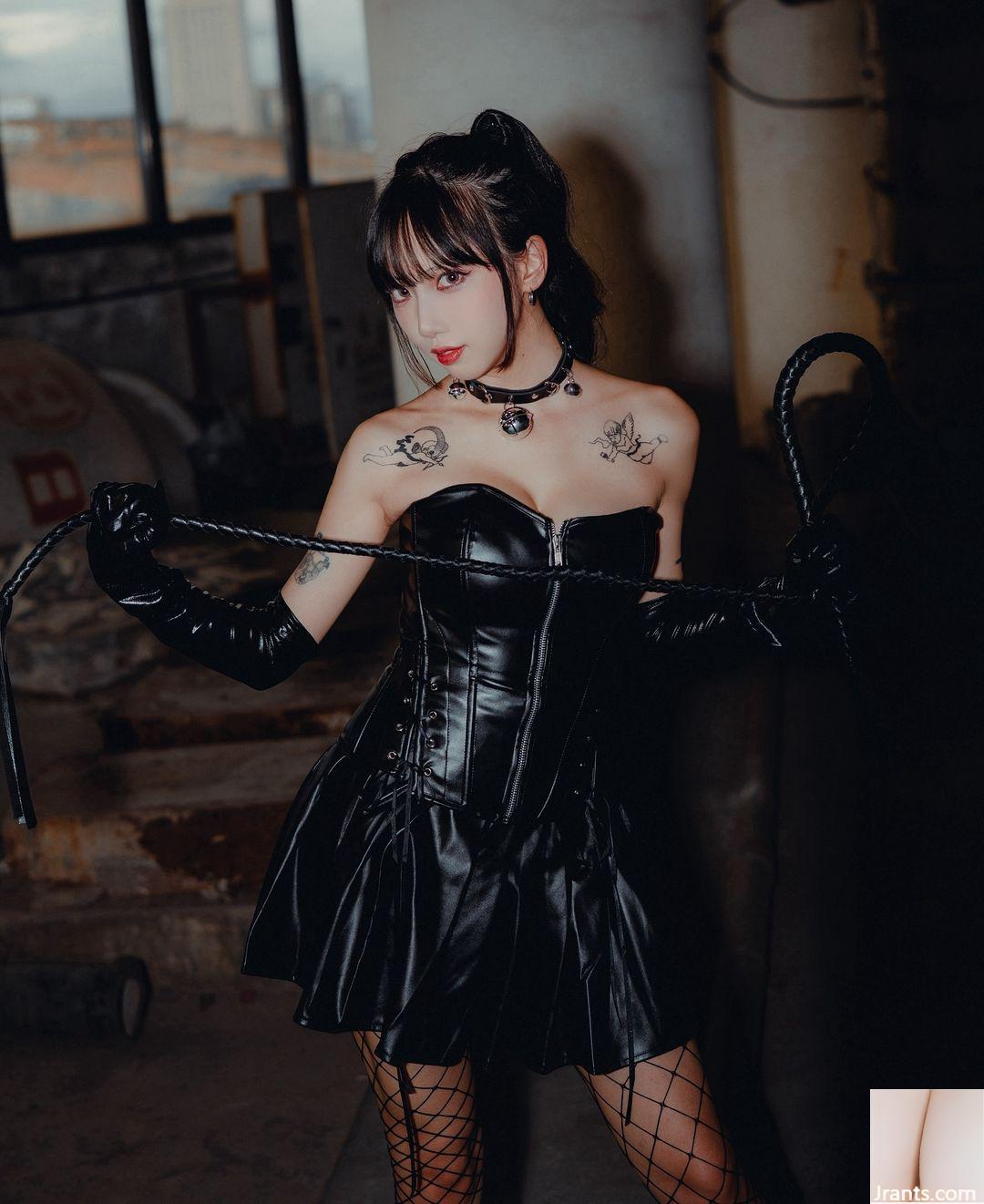 Khí chất thanh tao bất khả chiến bại của “Taotao” khí chất dâm đãng không ngừng quyến rũ, túi ngực trắng nõn và mềm mại đầy đặn (40P) - Ảnh 15