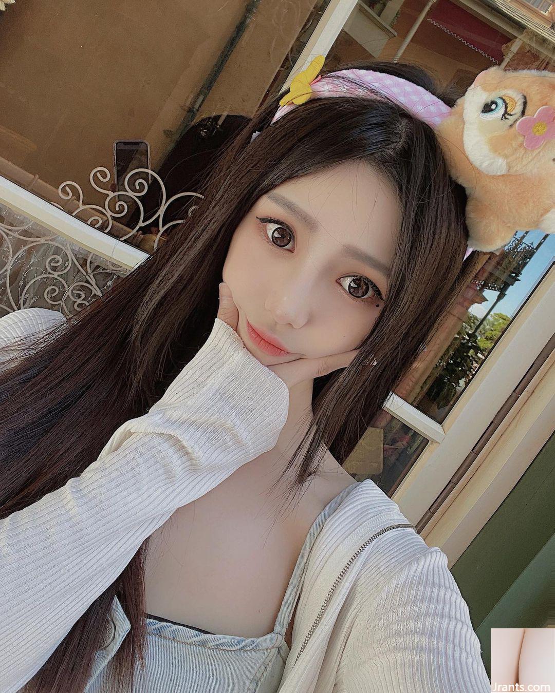 Góc nghiêng cực kỳ quyến rũ của “Zhu Zhu” với thân hình nóng bỏng (39P) - Ảnh 35