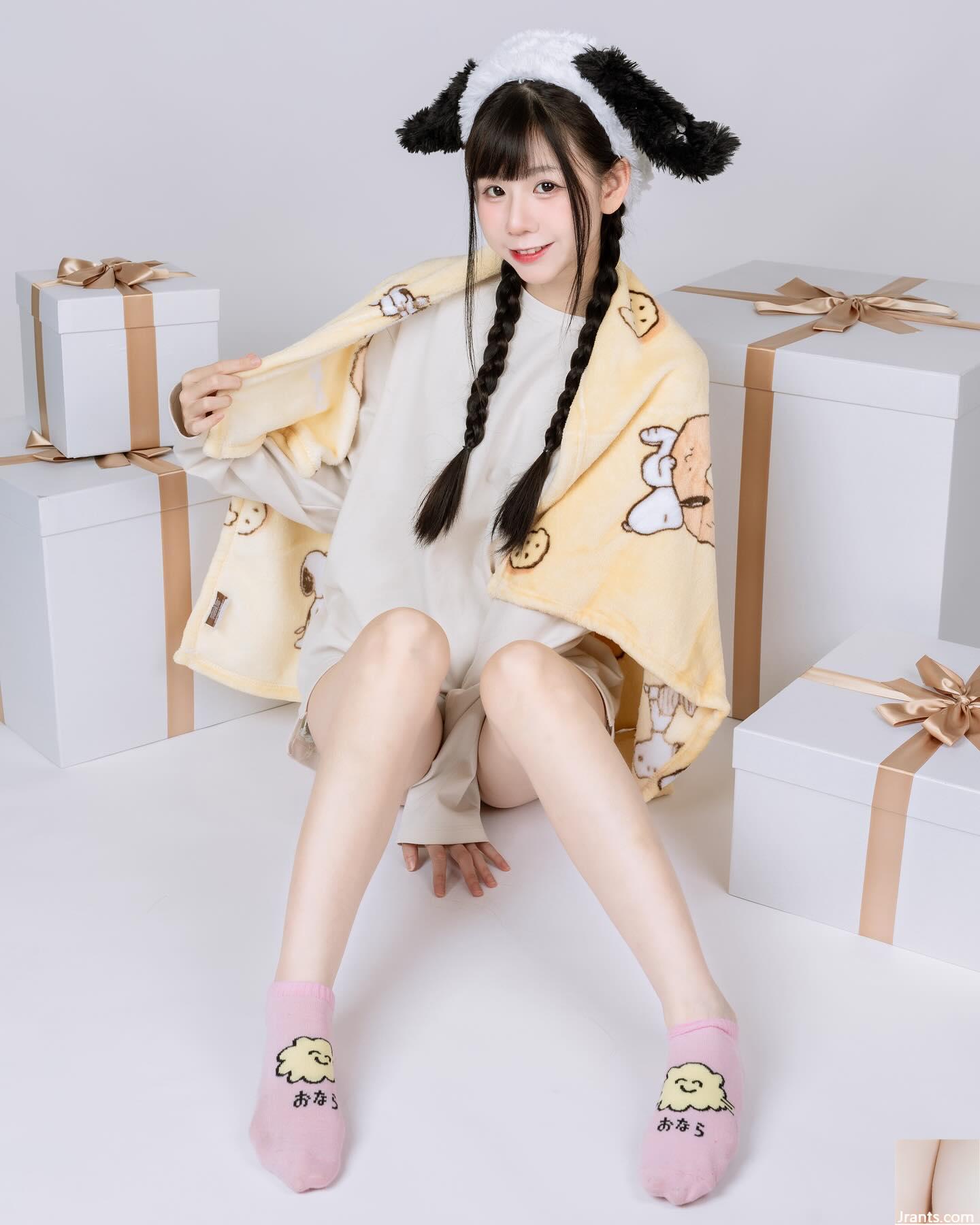 Em gái ngọt ngào giấu “bánh khoai tây”, bộ ngực đầy đặn và xinh đẹp không thể che giấu, và cô ấy cũng có đôi chân quyến rũ (23P) - Ảnh 14