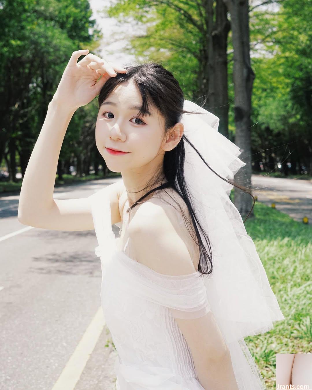 Em gái ngọt ngào giấu “bánh khoai tây”, bộ ngực đầy đặn và xinh đẹp không thể che giấu, và cô ấy cũng có đôi chân quyến rũ (23P) - Ảnh 8