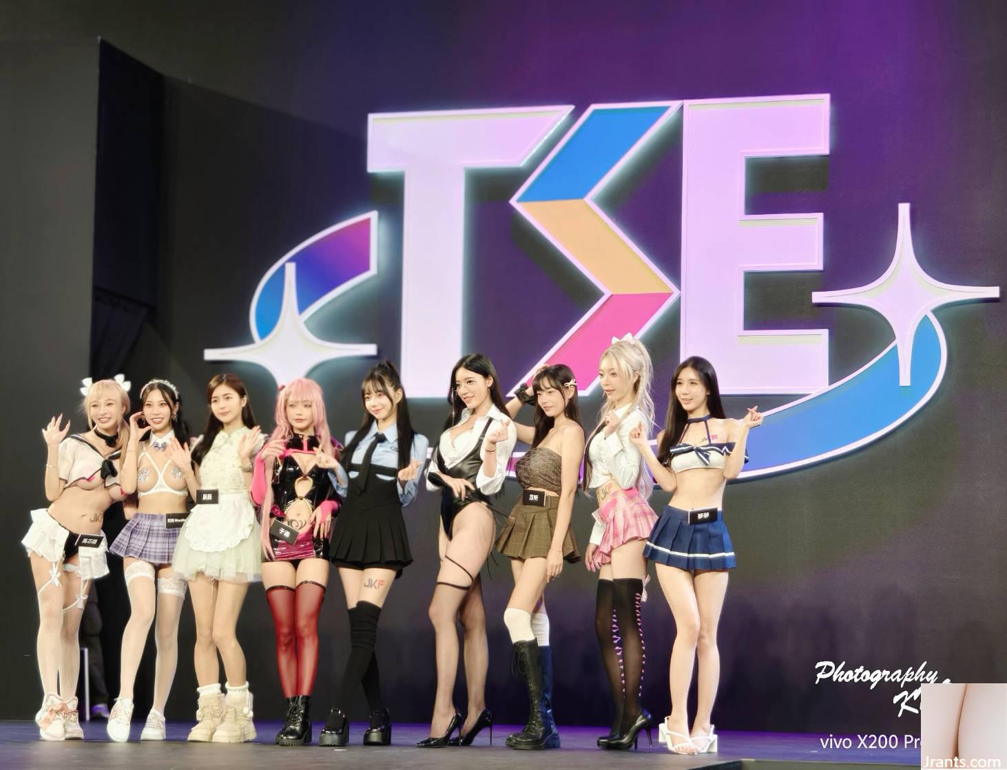 Trải nghiệm Lễ hội Đồng phục Học sinh Triển lãm Ảnh TSE Đài Loan 2024 (131P) - Ảnh 36