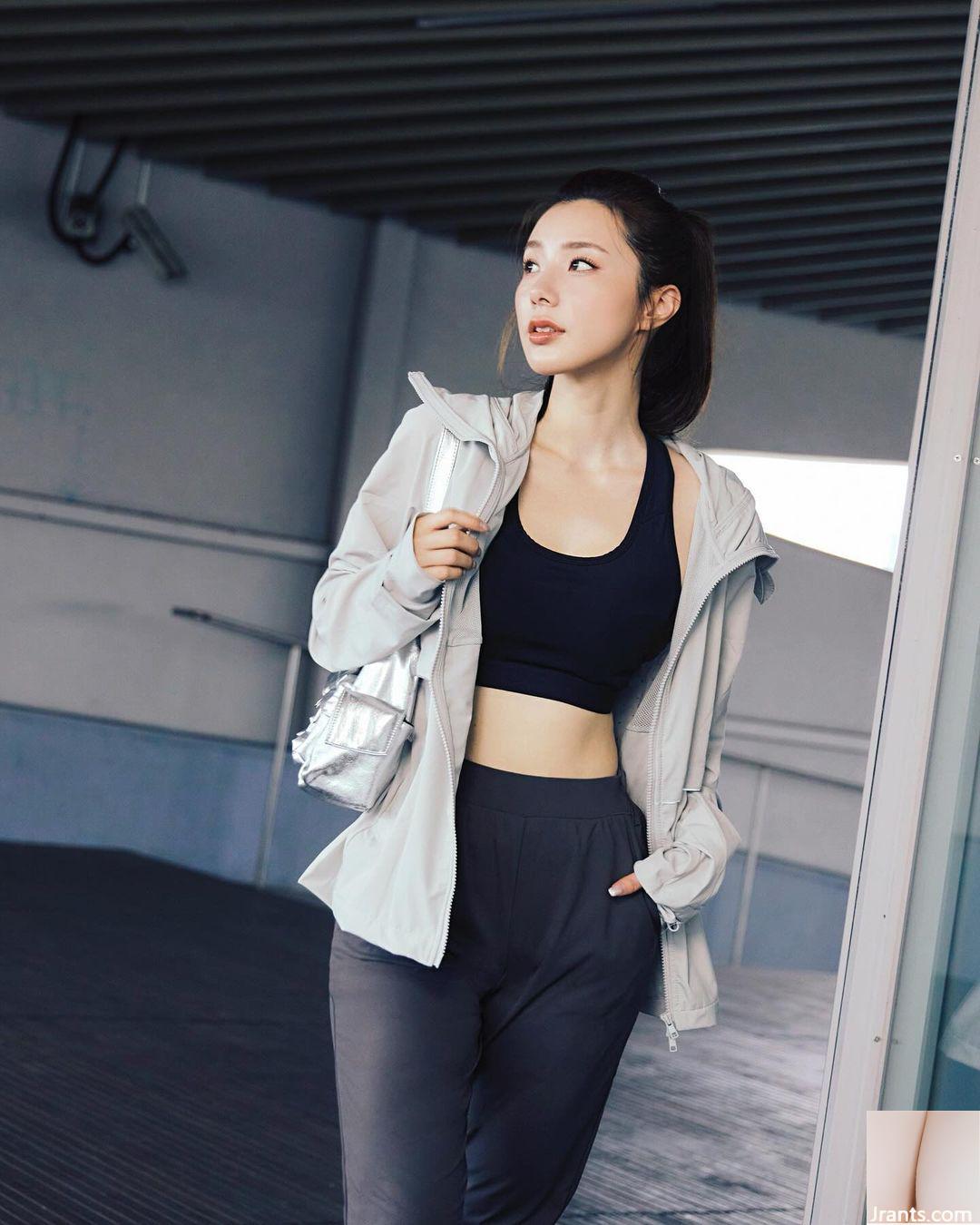 “Zora” lãng mạn khoe đường cong quyến rũ (39P) khơi dậy trí tưởng tượng của mọi người - Ảnh 18