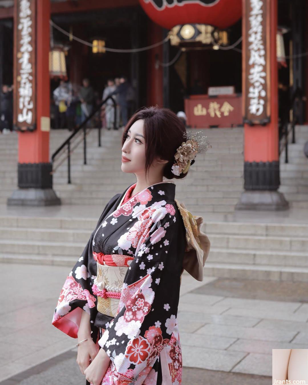 Bộ ngực xinh đẹp “Patty Hsu” hơi lộ bộ ngực thật quyến rũ và chết người (49P) - Ảnh 24