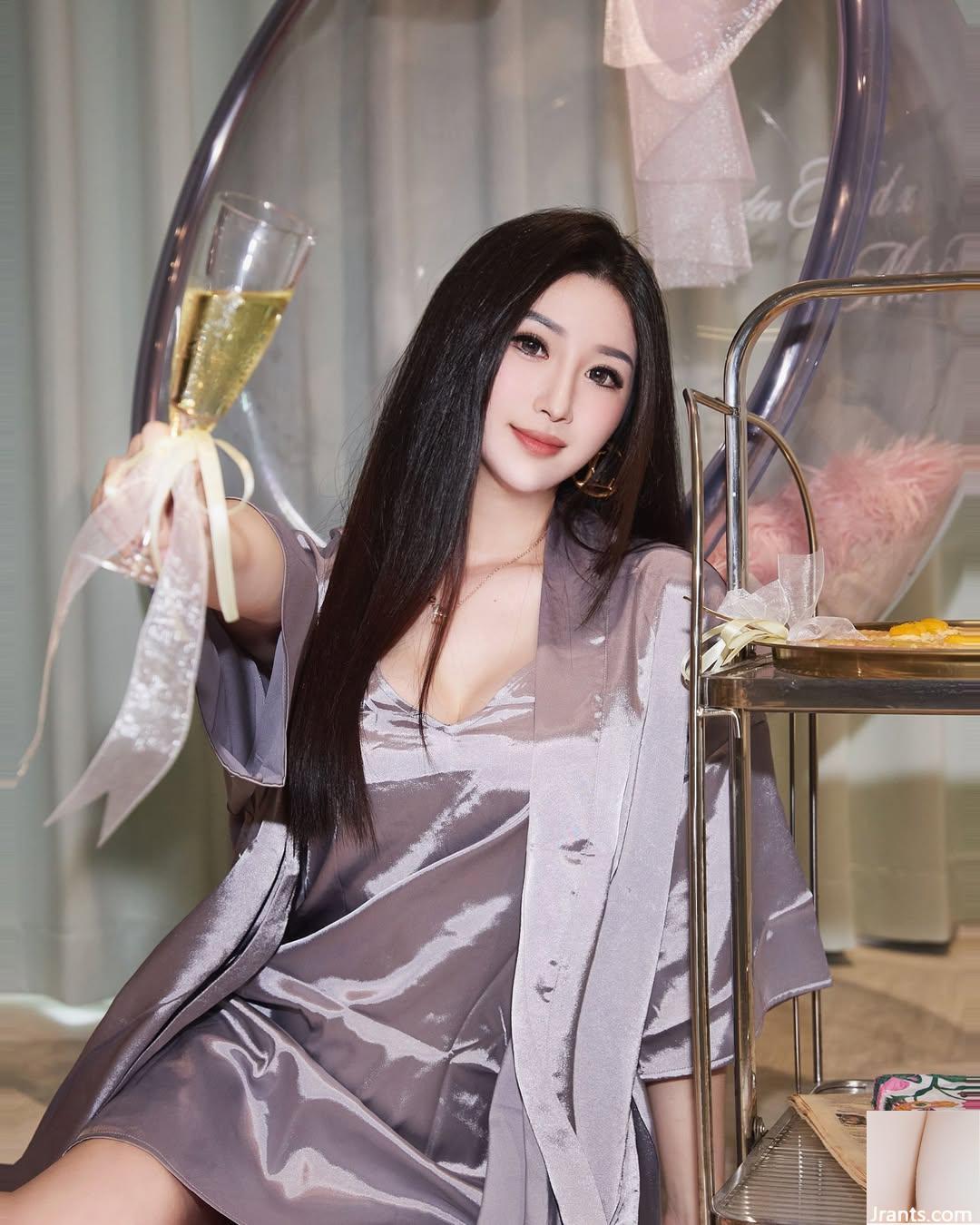 Bộ ngực xinh đẹp “Patty Hsu” hơi lộ bộ ngực thật quyến rũ và chết người (49P) - Ảnh 48