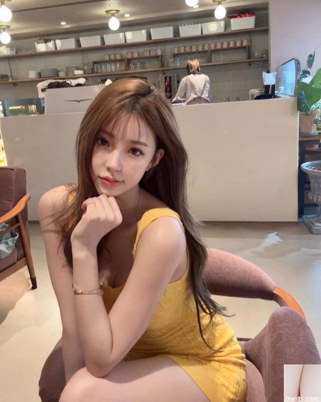 Cặp mông hoàn hảo “Caixuan Ning” che đi bộ ngực căng tròn và dáng người khiến tôi thích thú (38P) - Ảnh 2