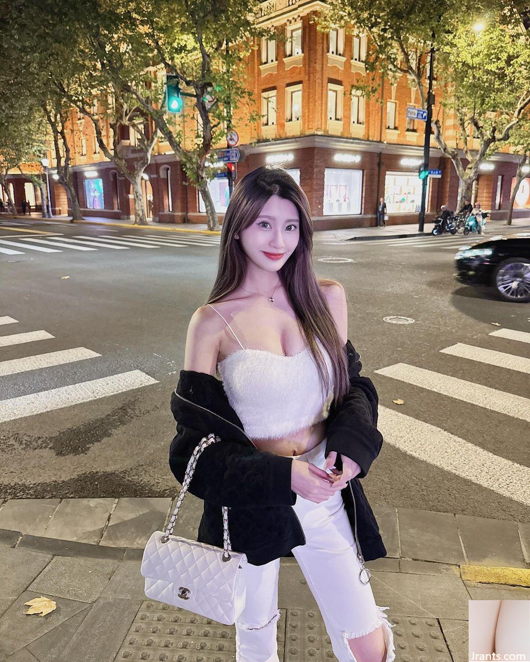 (Annber Cheng” Khí chất nữ hoàng lộ rõ ​​trong bộ bikini nóng bỏng bị rò rỉ (45P) - Ảnh 37