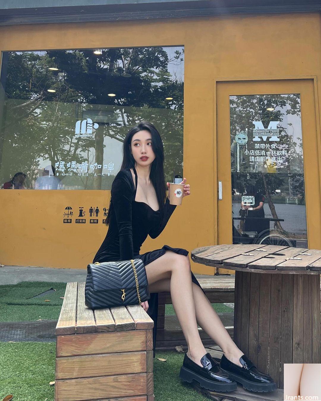 Ngoại hình xinh đẹp khó tin của fan thân trắng nõn của “Duan Jingle” chiếm được cảm tình của cư dân mạng (31P) - Ảnh 25